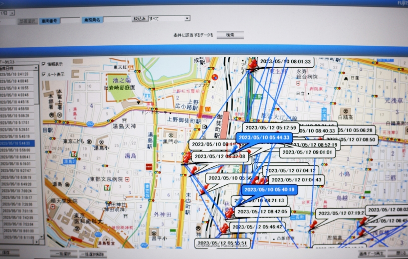 
                                                      GPSデータから追跡MAPを作成                                                  